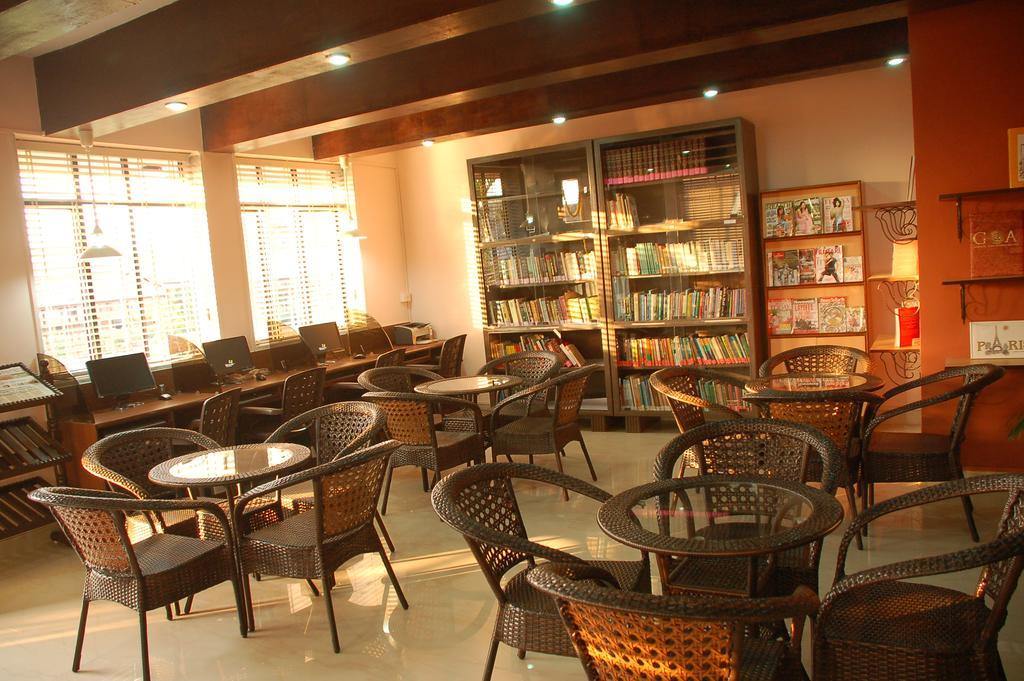The International Centre Goa Hotel ปณชี ภายนอก รูปภาพ